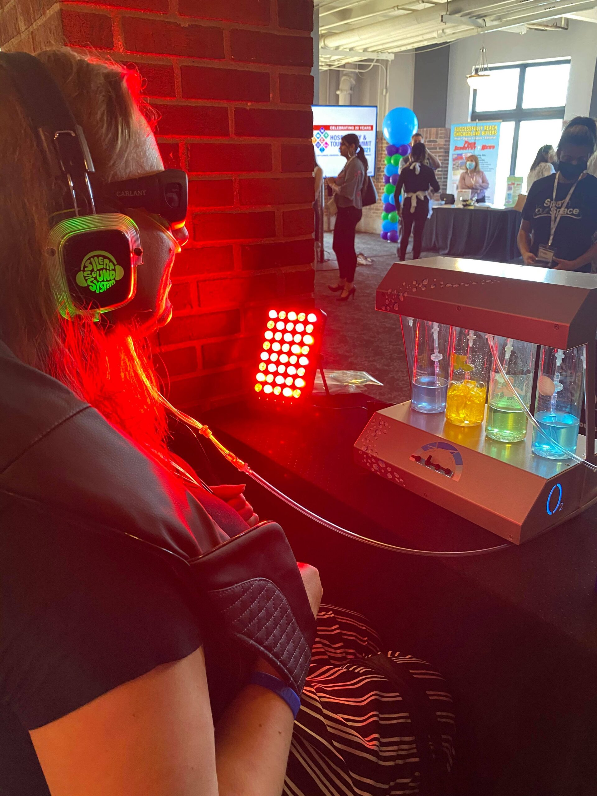 oxygen bar with LED therapy
